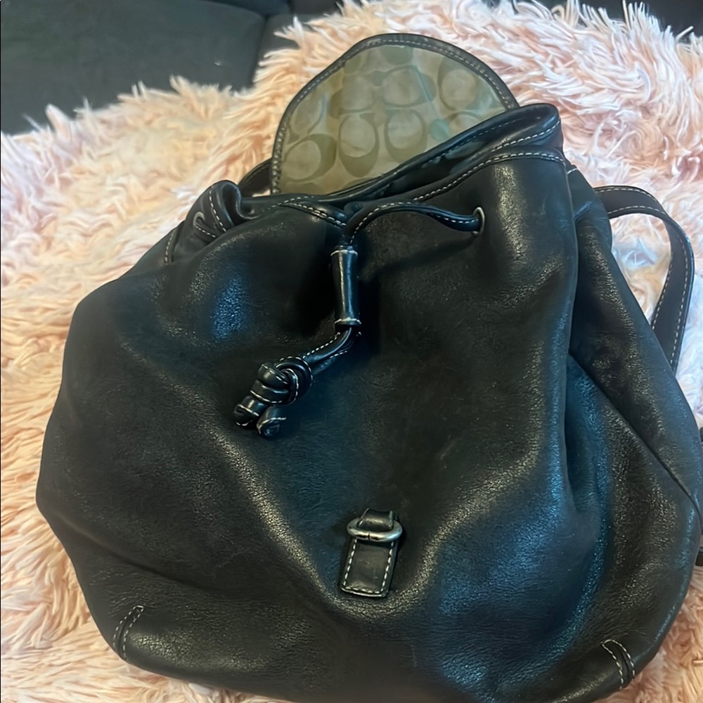 Vintage Coach Black Leather Women's Bag